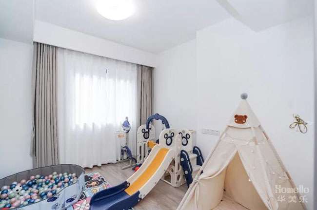 105㎡現(xiàn)代簡約三居，寬敞布局外加小清新設計，功能與美觀相互成就